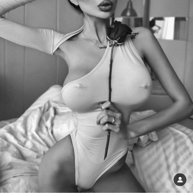 Körpermodifikation und Verwandlung in eine Puppe und ein Bimbo für deinen Meister und Besitzer Body modification and transformation into a doll and bimbo for your master and owner e1649058980547